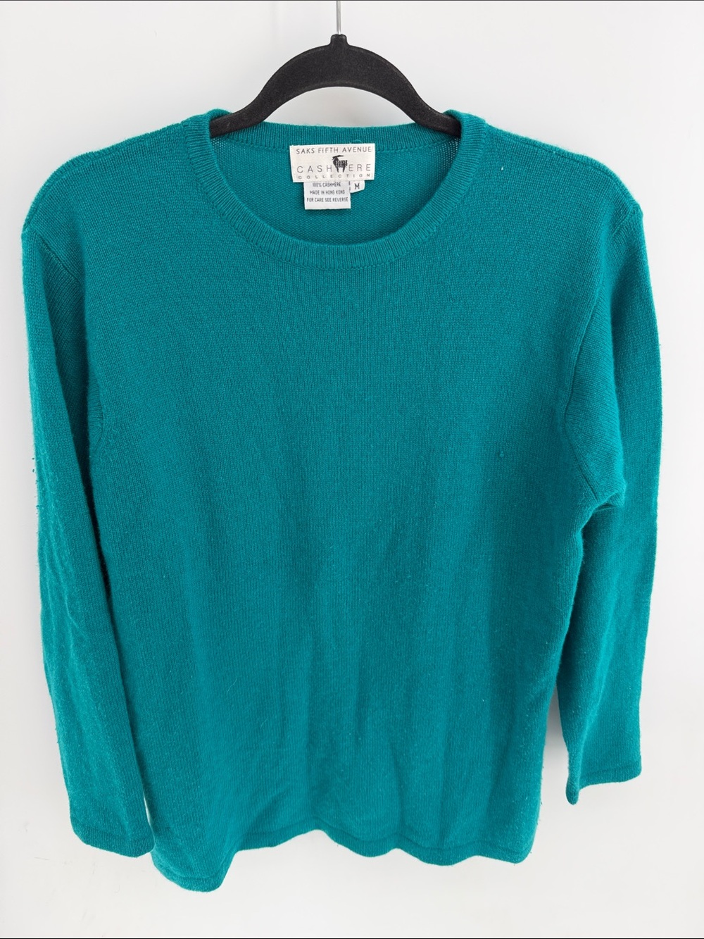 Vintage Saks Fifth Avenue 100% Cashmere crewneck pullover knit sweater sz M